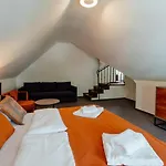 Glaus Hotel