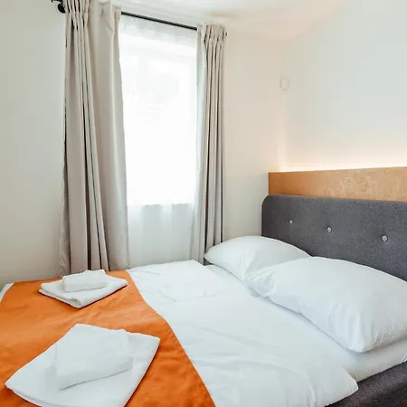 Glaus Hotel 3*
