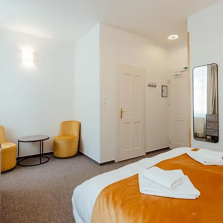 Hotel Glaus 3*