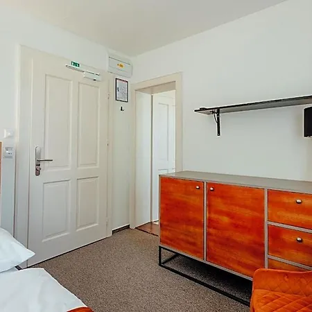 Hotel Glaus 3*